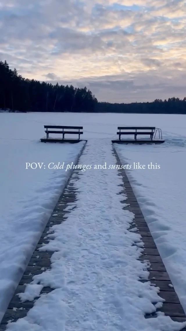 A cold plunge during a stunning sunset in Lithuania? Yes please!Come join us in March 2026 for the Baltic Experience Retreat and experience an ice bath like never before. Core memories will be made.Book one of the last remaining spots:
3-8 March 2026 (female only)
10-15 March 2026 (mixed group)We can’t wait to welcome you.