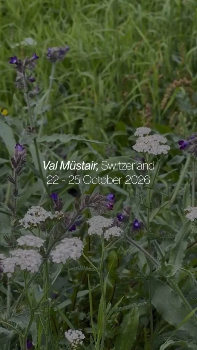 We are very happy to work with @yogacharlene in Val Müstair. 🤍The yoga teacher guiding our Ice & Yoga Retreat “The Golden Autumn Hideaway” this October in Val Müstair @chasa.chalavainaBook now, link in bio.#iceandyoga #yogaretreat #retreat