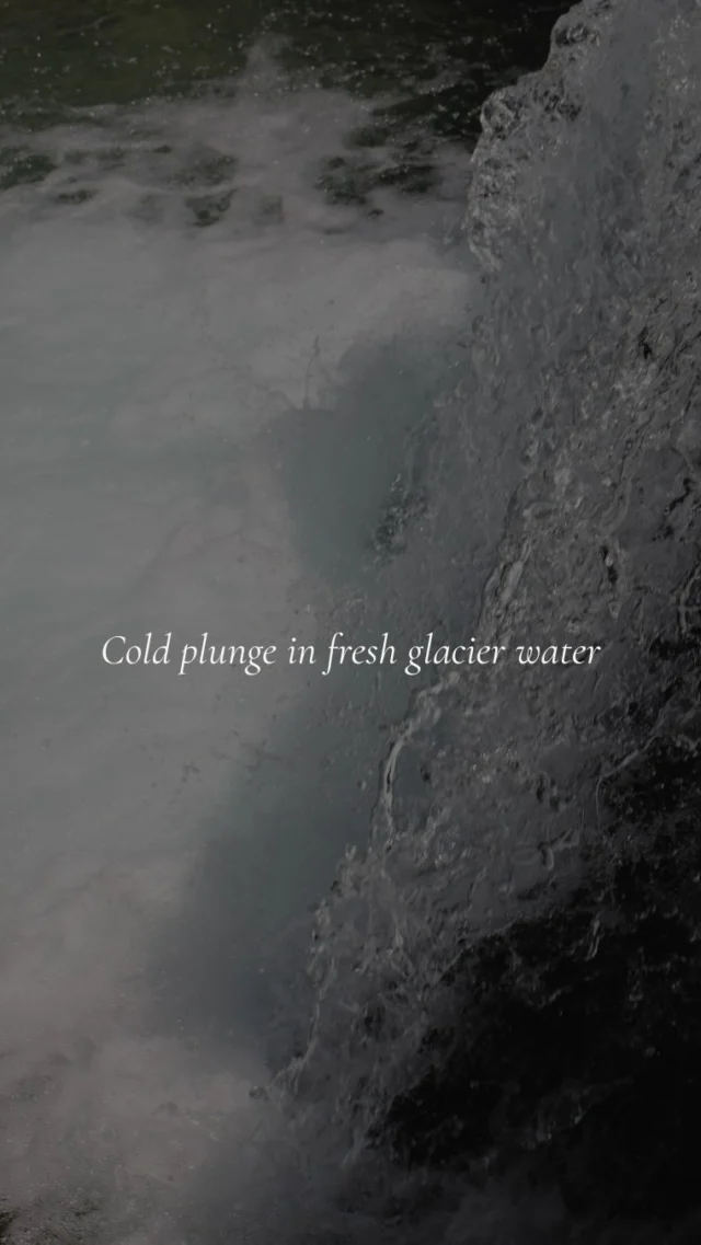 Glacier water. Breath. Flute. Stillness.
A women’s weekend in the mountains — cold, clear, and deeply nourishing.
⁠
This was Sankt Moritz. And we’ll be back.
⁠
Follow along & subscribe to the newsletter for upcoming workshop dates.
Website via link in bio.#Iceandyoga #coldplunge #icebath #glacierwater #retreat #engadin #switzerland #mountainlove #womensupportingwomen #swissnature