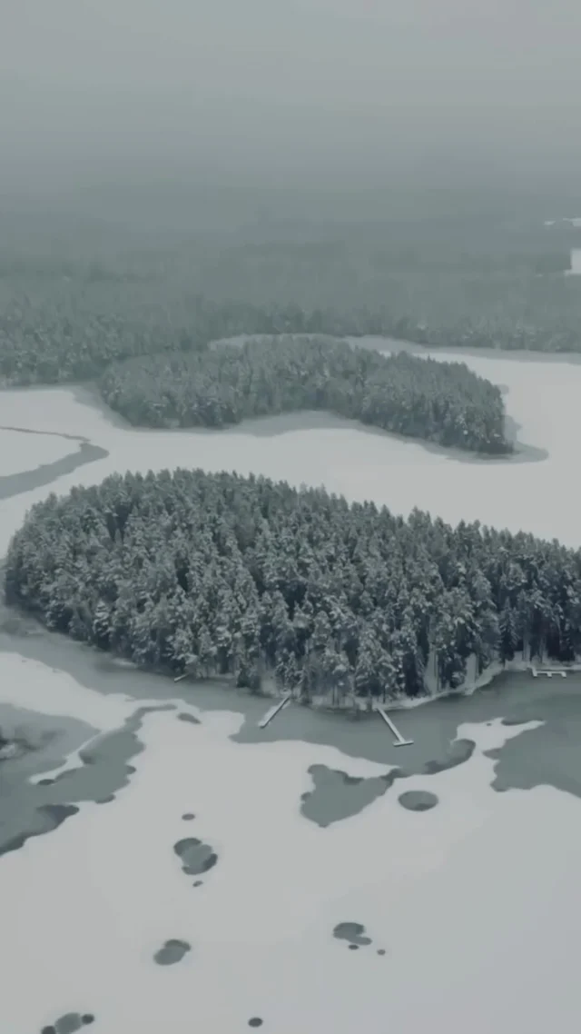 Combine the power of ice bathing with daily yoga practices.❄️ The Baltic Experience Retreat March 2026:Immerse yourself in the Lithuanian forest to balance your mind. Purifying yourself with a traditional sauna ritual and awakening your senses with ice baths.
Included:
-5x nights accomodation
-Daily yoga & meditation
-Ice bath with a Wim Hof instructor & breathwork workshop
-Sauna sessions and traditional Lithuanian sauna ritual with a sauna master
-Journaling & vision board session
-Guided forest walk
-Wholesome and thoughtfully prepared cuisine by our Swiss chef 
-Cosy fireside evening, community & deep rest
-Transport from Vilnius city centerJoin us for this enchanting experience coming March 2026, this time with two retreat dates. Sign up via link in our bio.We can’t wait to welcome you,
Nives, Fabienne, Corinne, Greta, Inga🗓️3-8 March 2026 (female only)
10-15 March 2026 (mixed group)
📍Labanoras Forest, Lithuania
🩵10-13 participants#iceandyoga #lithuania #thebaltics #retreat #yoga #icebath #soulfood #saunaritual