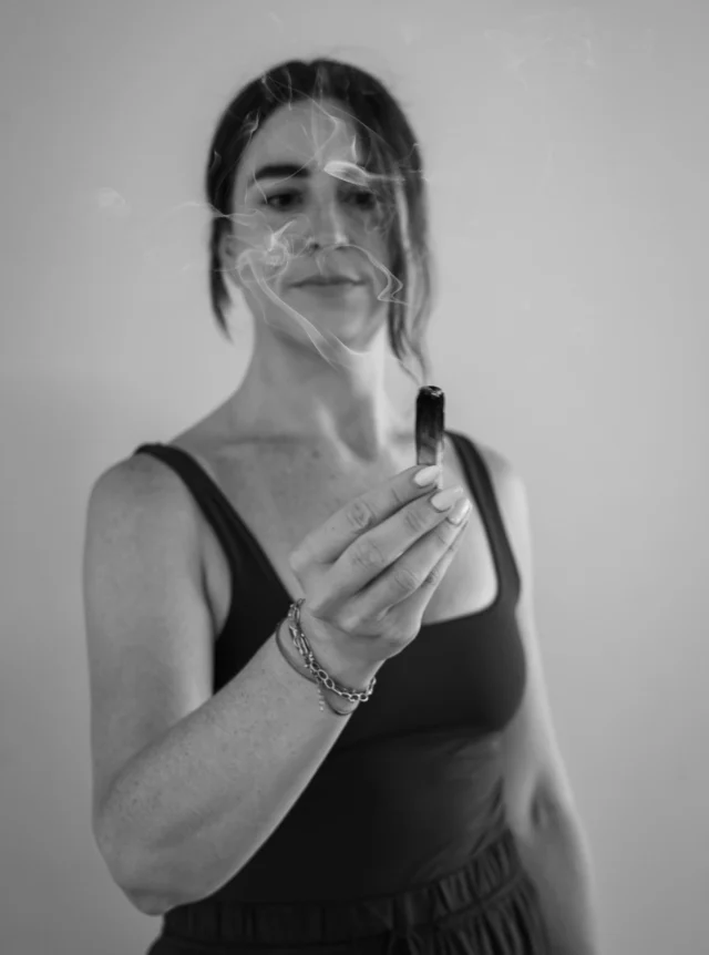 EFFORT & EASE
The way we practice.EFFORT
We move. We build strength.
We challenge ourselves. We stay present.EASE
We soften. We release.
We listen. We breathe.Yoga teaches us that one doesn't exist without the other. It's not either-or.Strength without tension.
Stillness without resistance.Because the goal isn't to push harder.
It's to learn when to meet the moment with effort and when to surrender into ease.This is the mindset behind everything we do at Ice & Yoga.
Not perfection. Not performance.
A practice that brings you closer to yourself and life.Which one do you need more of today - effort or ease? Let us know below.#icebath #yogainspiration #retreats #autumn
#soulfood📷 @elinaliechti.media